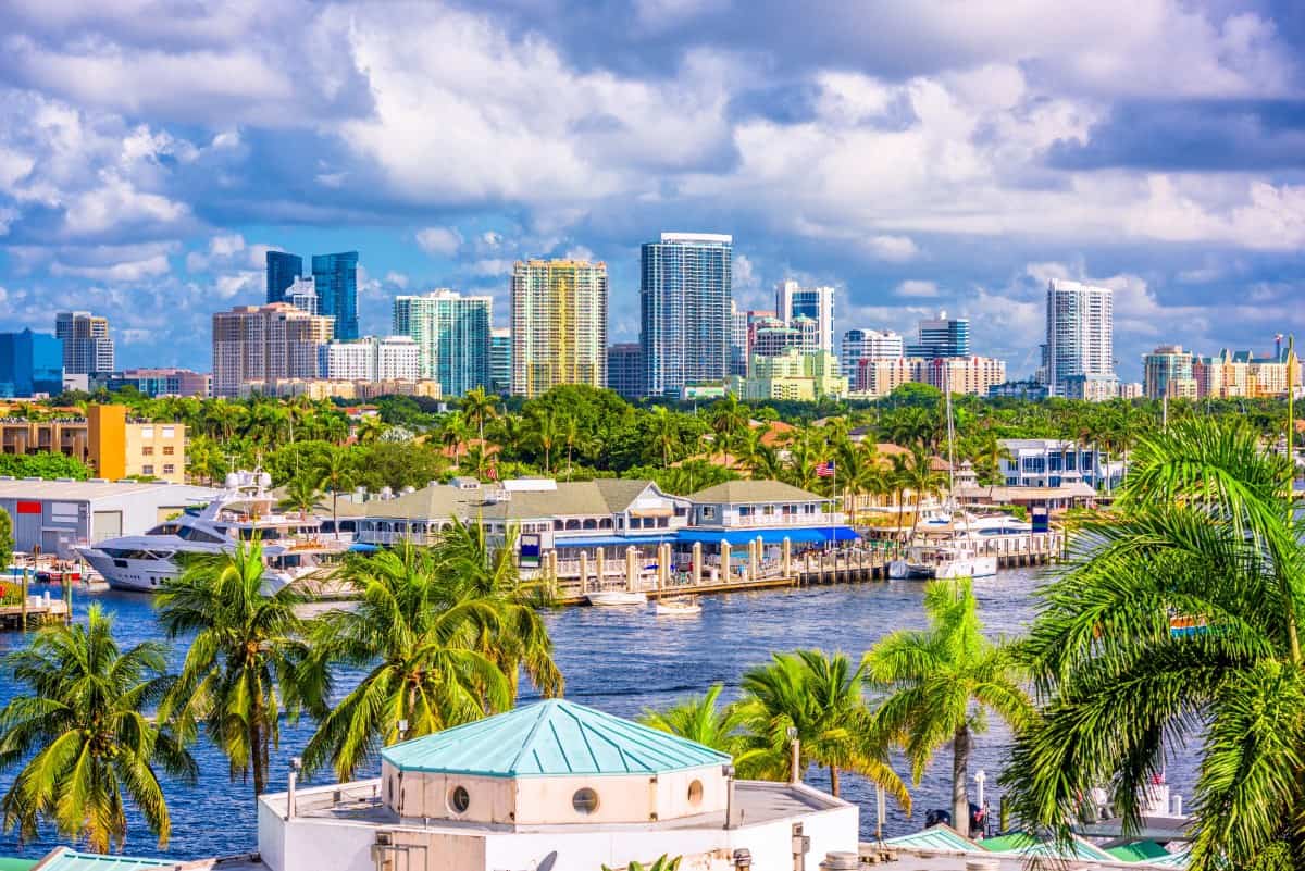 Fort Lauderdale Skyline | Limo Driver Miami Transportation Services